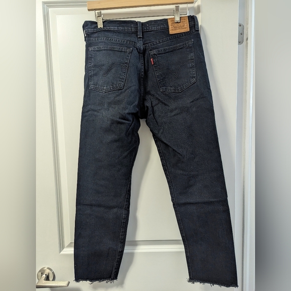 NWOT Levi's Wedgie Icon Jeans, Black (Size 28) - Picture 3 of 4